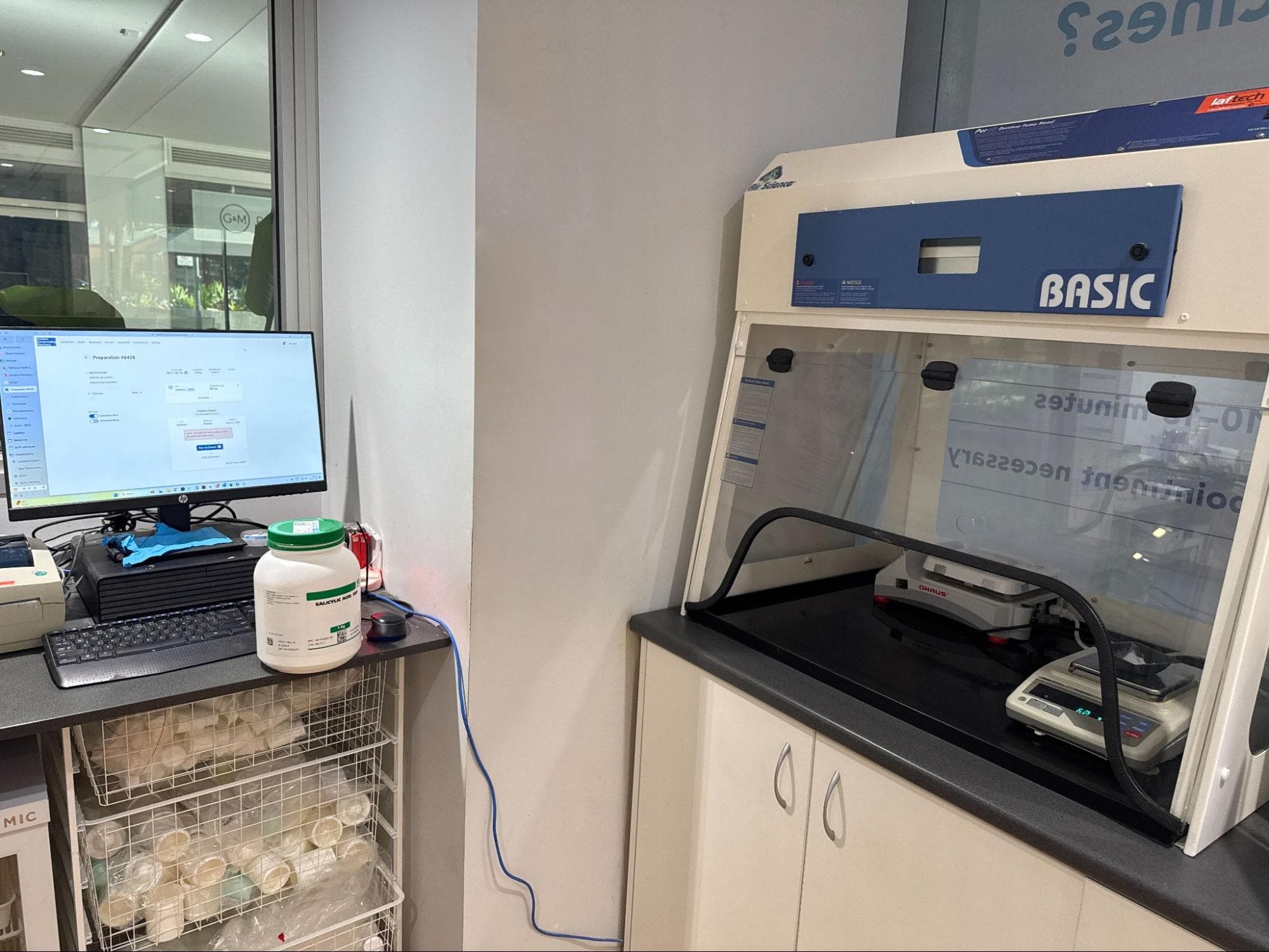 Compounding laboratory set up with a PC as the supporting device